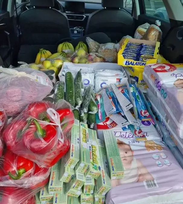 Adományt vittünk az ukrán határra